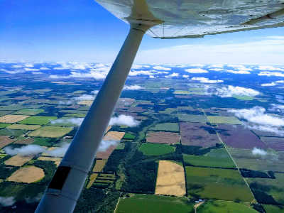 Fixed Wing Pilot License Training in Englewood You need to be honest and ask yourself a few questions. First, what are your goals; what's your plan? Maybe you're looking for a new hobby. Perhaps you're tired of booking airline tickets last minute and you're looking to fly yourself to that next business meeting.